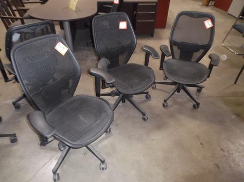 USED MESH BACK CHAIRS