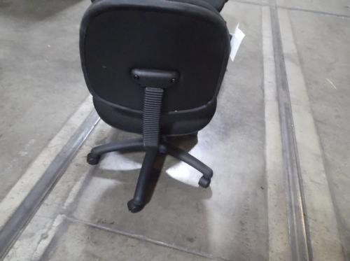 CLOSE OUT BASIC TASK CHAIR