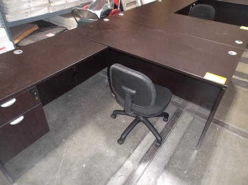 Used L-Shape Laminate Desks