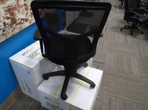 OSP MID BACK MESH CHAIR