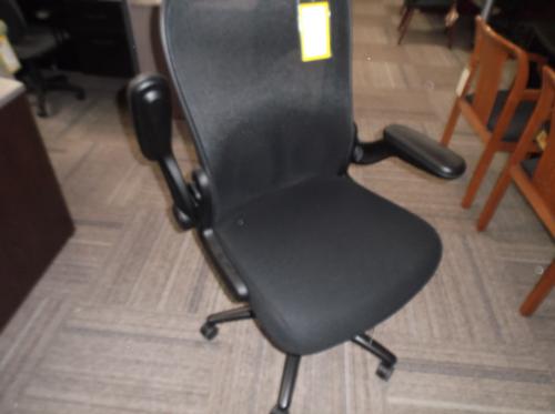 BIG & TALL TASK CHAIR
