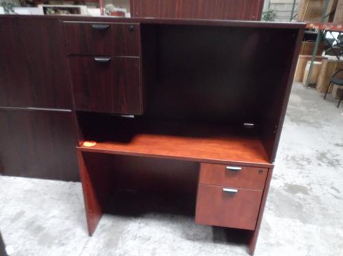 USED SMALL LAMINATE DESKS